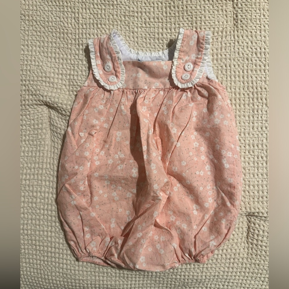6 month Lulu Bebe Bubble